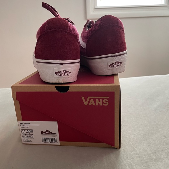 Vans Ward Women's Platform Sneakers - Picture 3 of 6